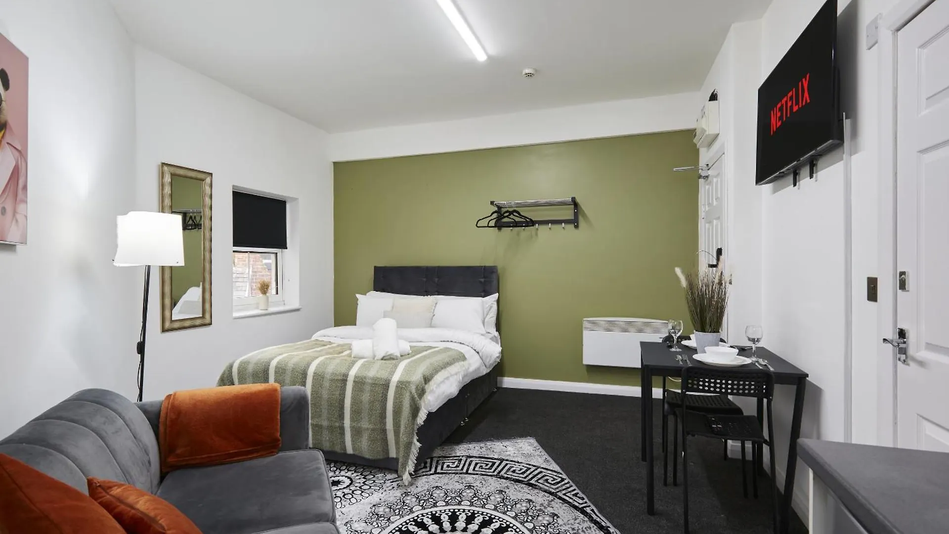 Apartament Bv Royal Comfy Studio Seven Suite Queensgate Huddersfield Wielka Brytania