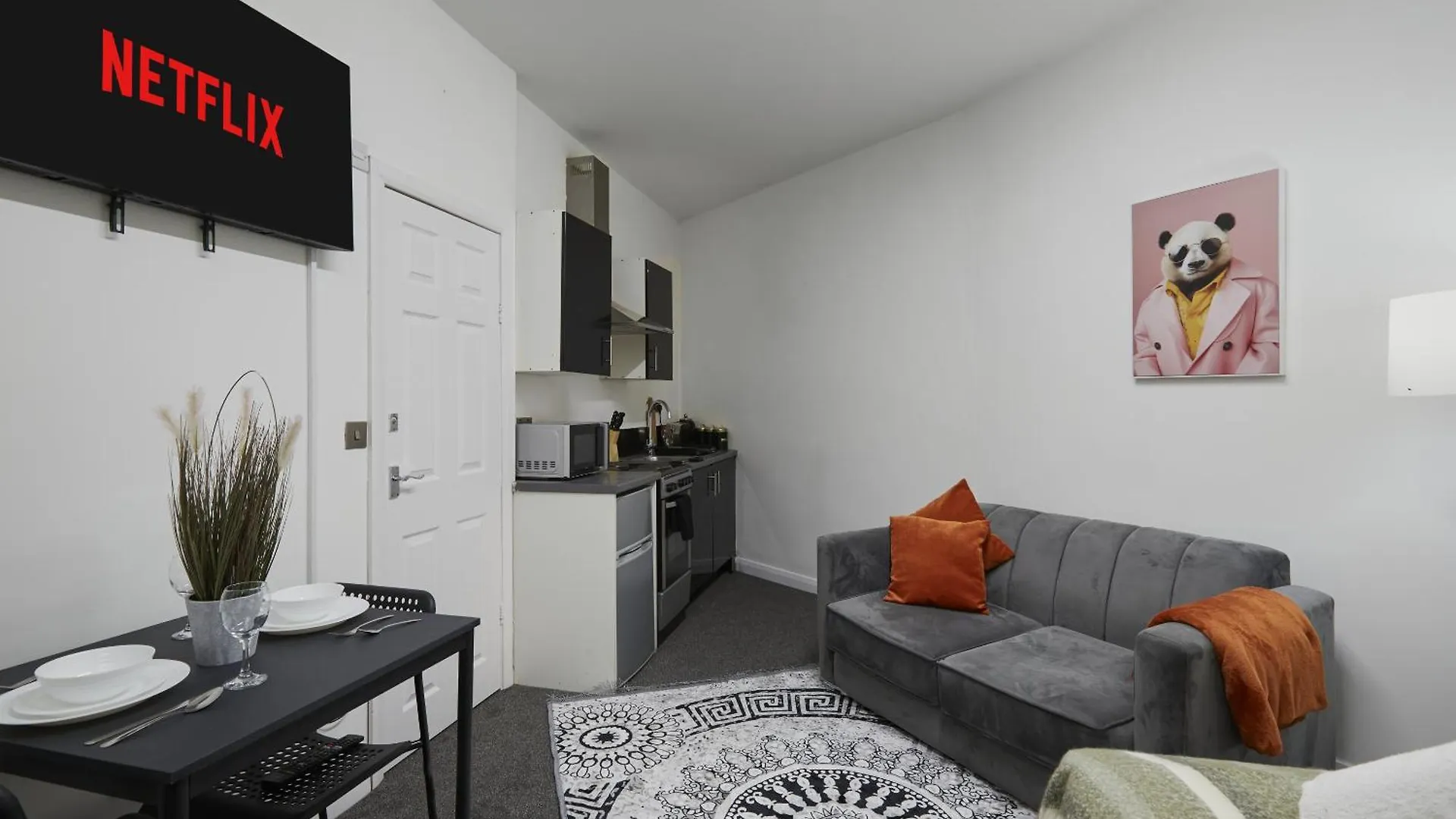 Appartement Bv Royal Comfy Studio Seven Suite Queensgate Huddersfield